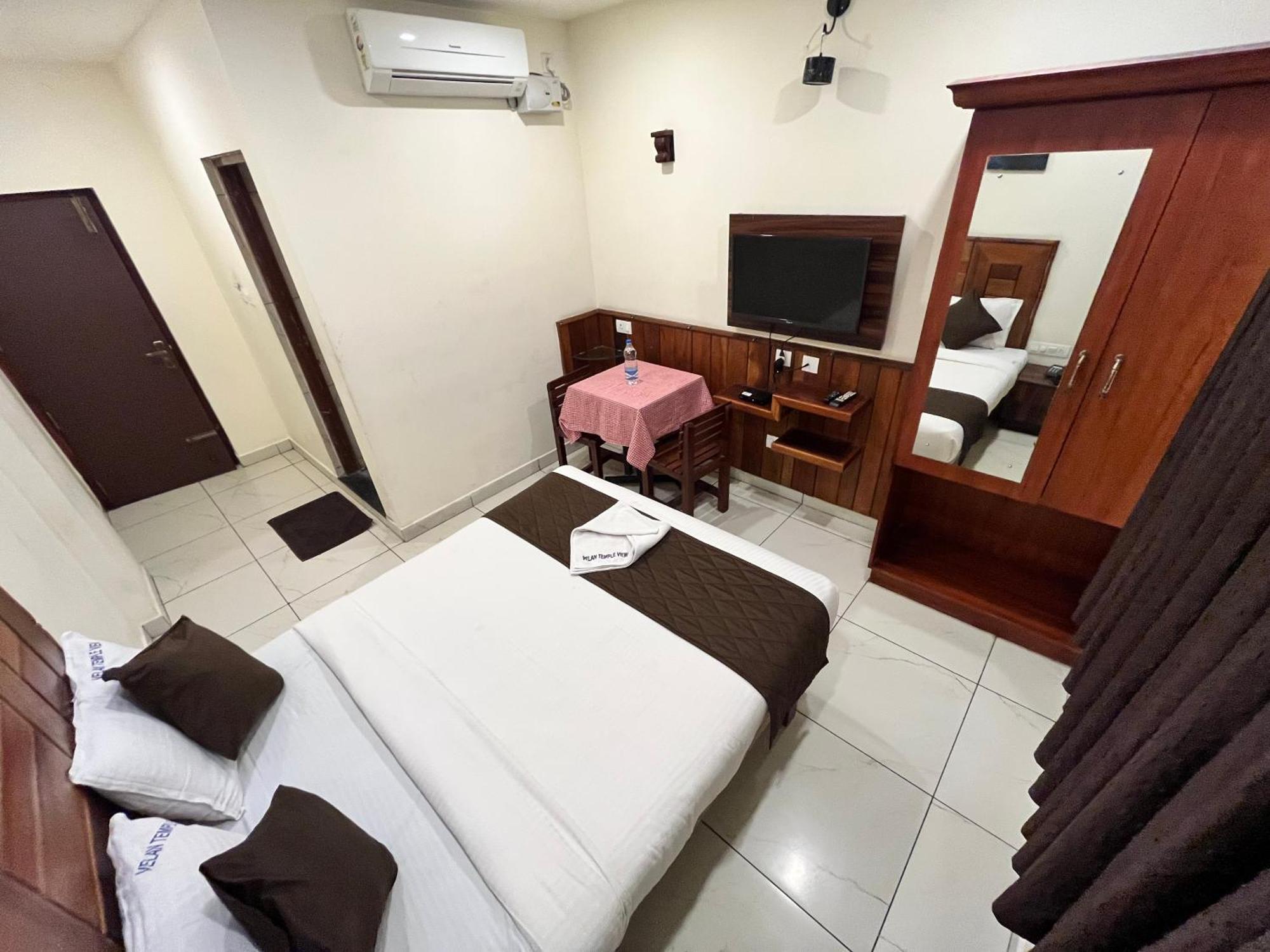 Hotel Velan Temple View Palni Exterior foto